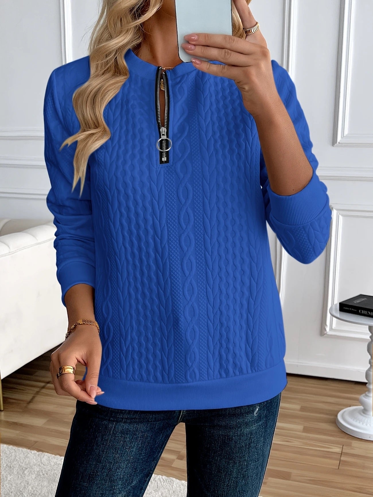 Textured Zipper Sweatshirt – Stylish & Comfy