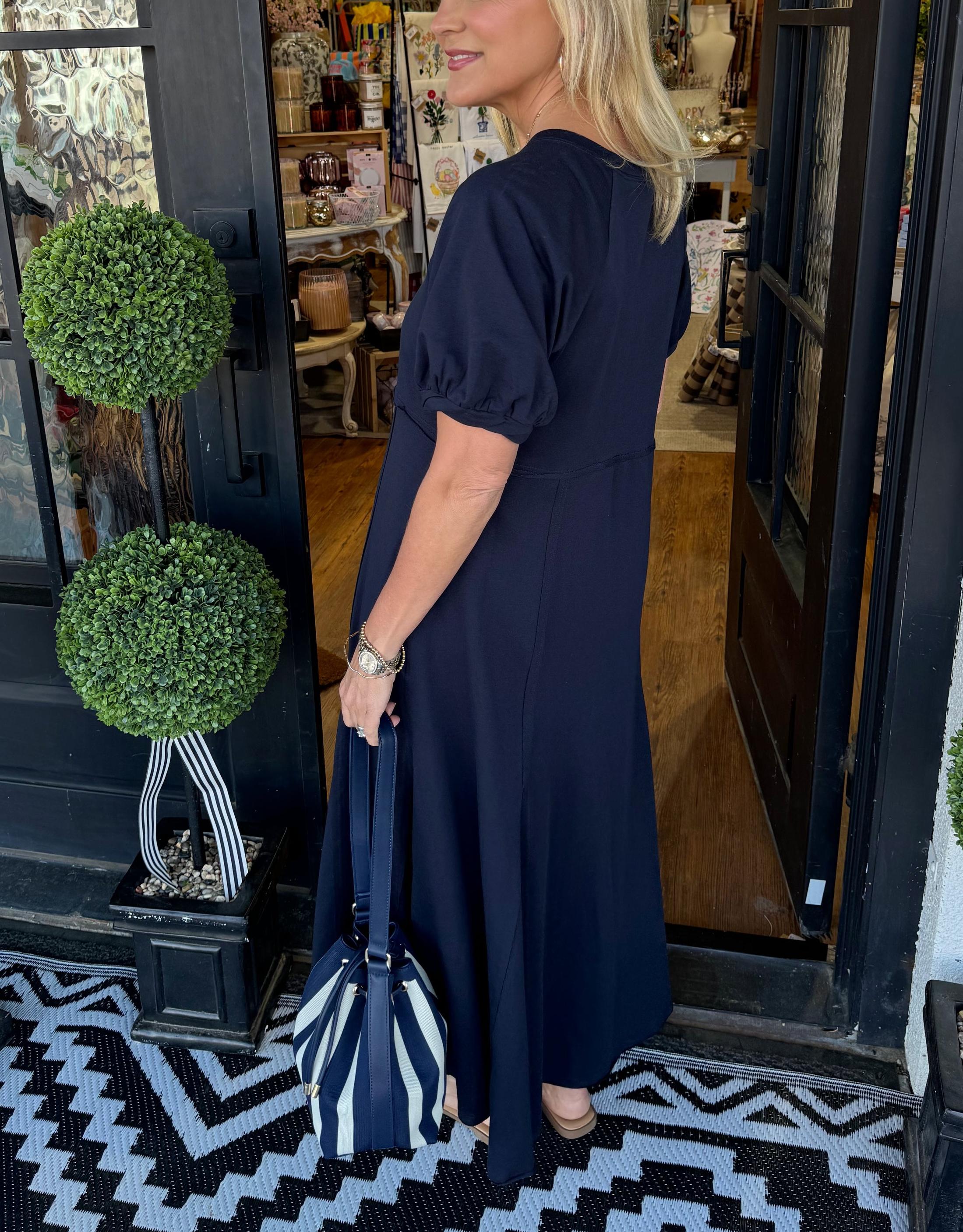 Chic Puff Sleeve Round Neck Maxi Dress