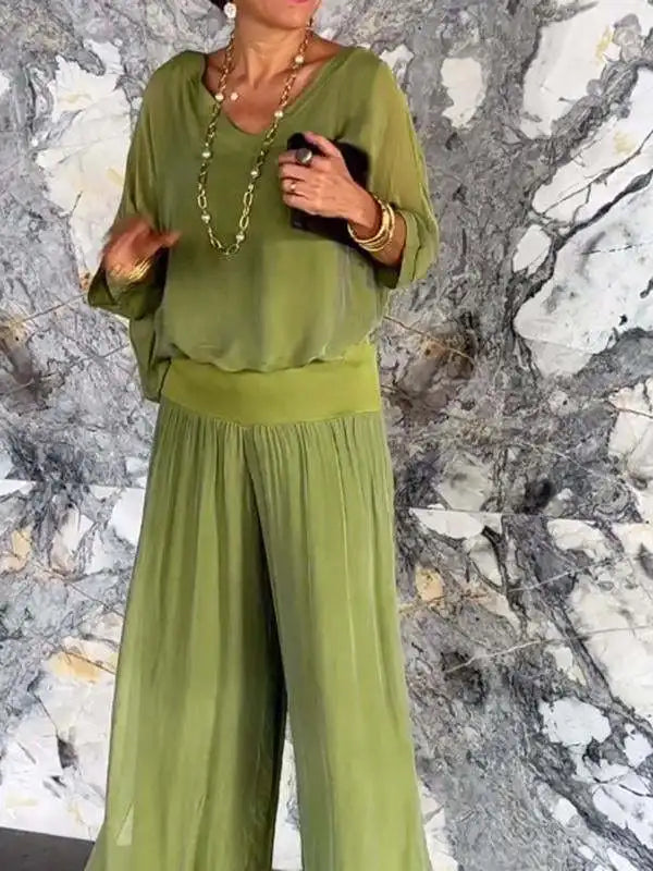 Lightweight Two Piece Women Outfit V Neck Wide Leg Pants